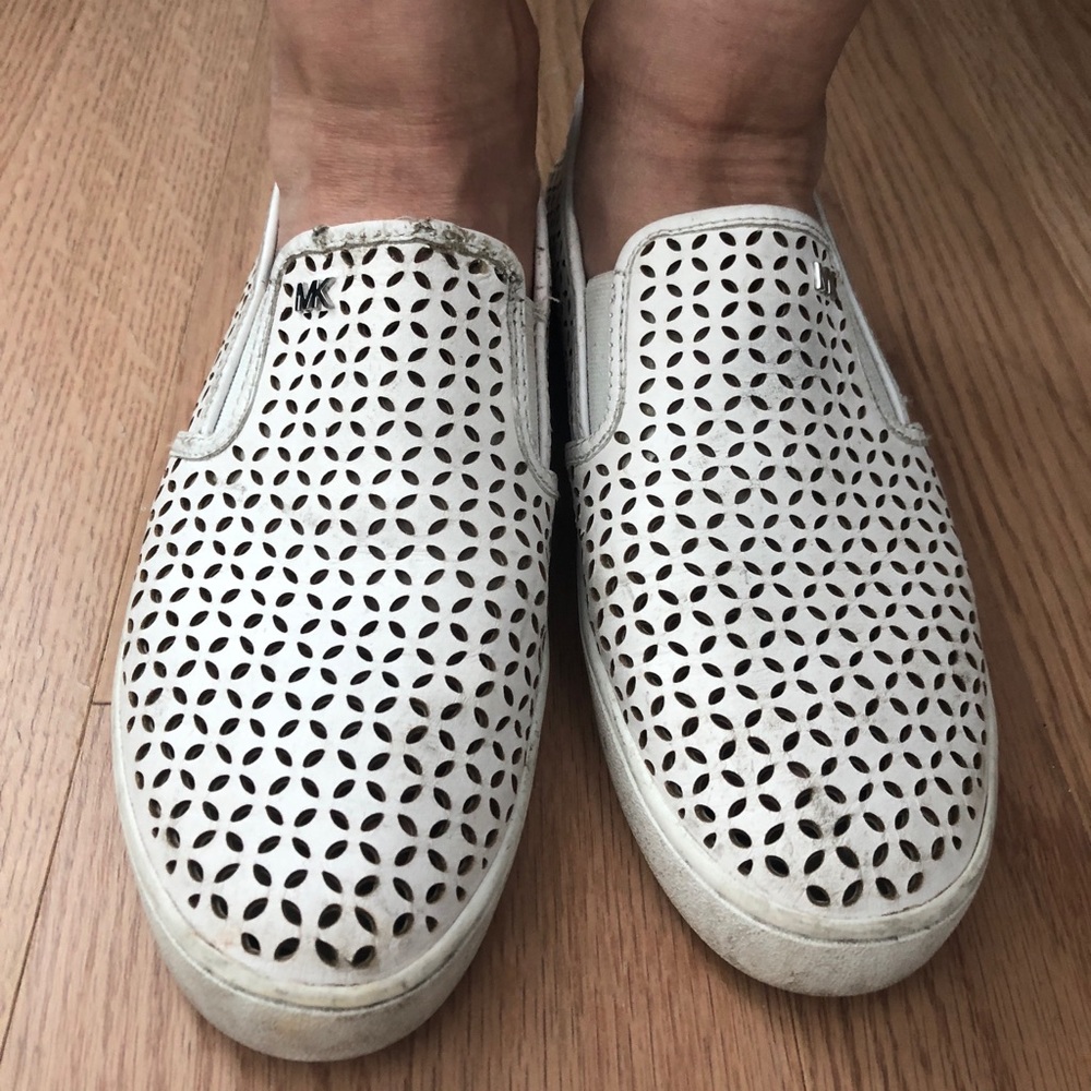 Women’s White Michael Kors Loafers size 9 used